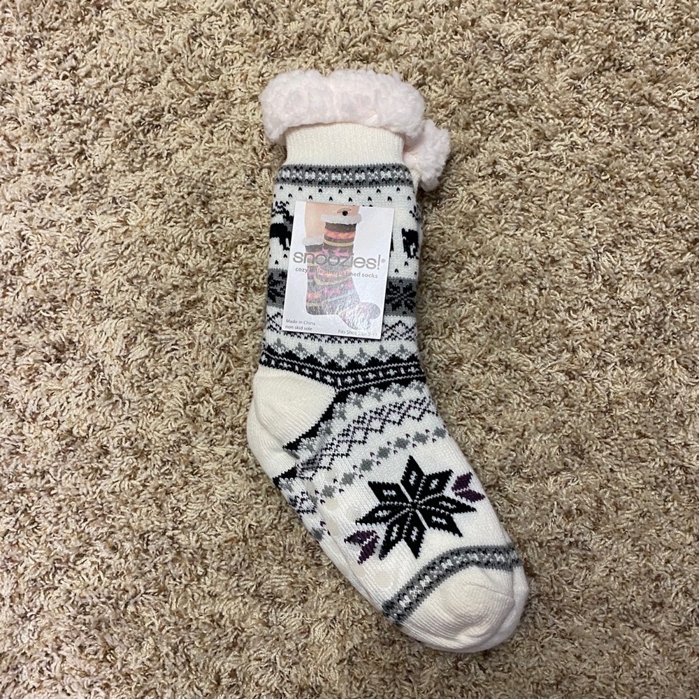 Snoozies Fuzzy Slipper Socks